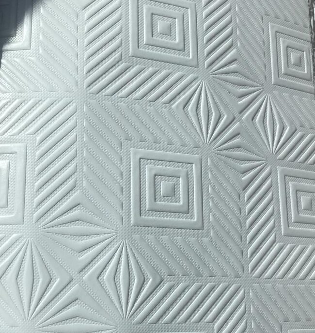بلاط الجبس الملبس بالفينيل (Vinyl Faced Gypsum Tiles)
